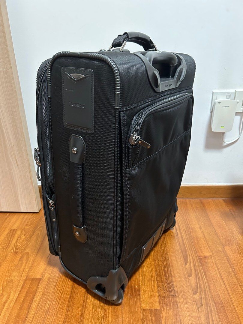 Travelpro 24 inch rollaboard top