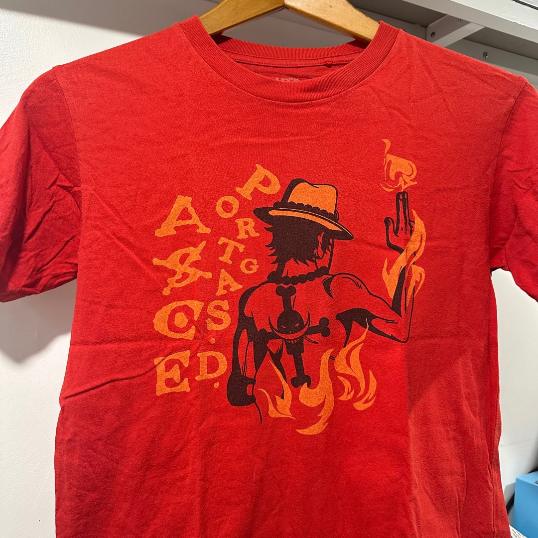 uniqlo x one piece ace shirt size 150 kids, Men's Fashion, Tops