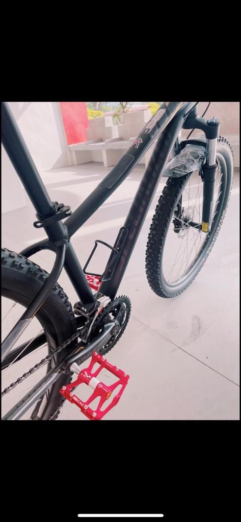 Men's pitch on sale specialized
