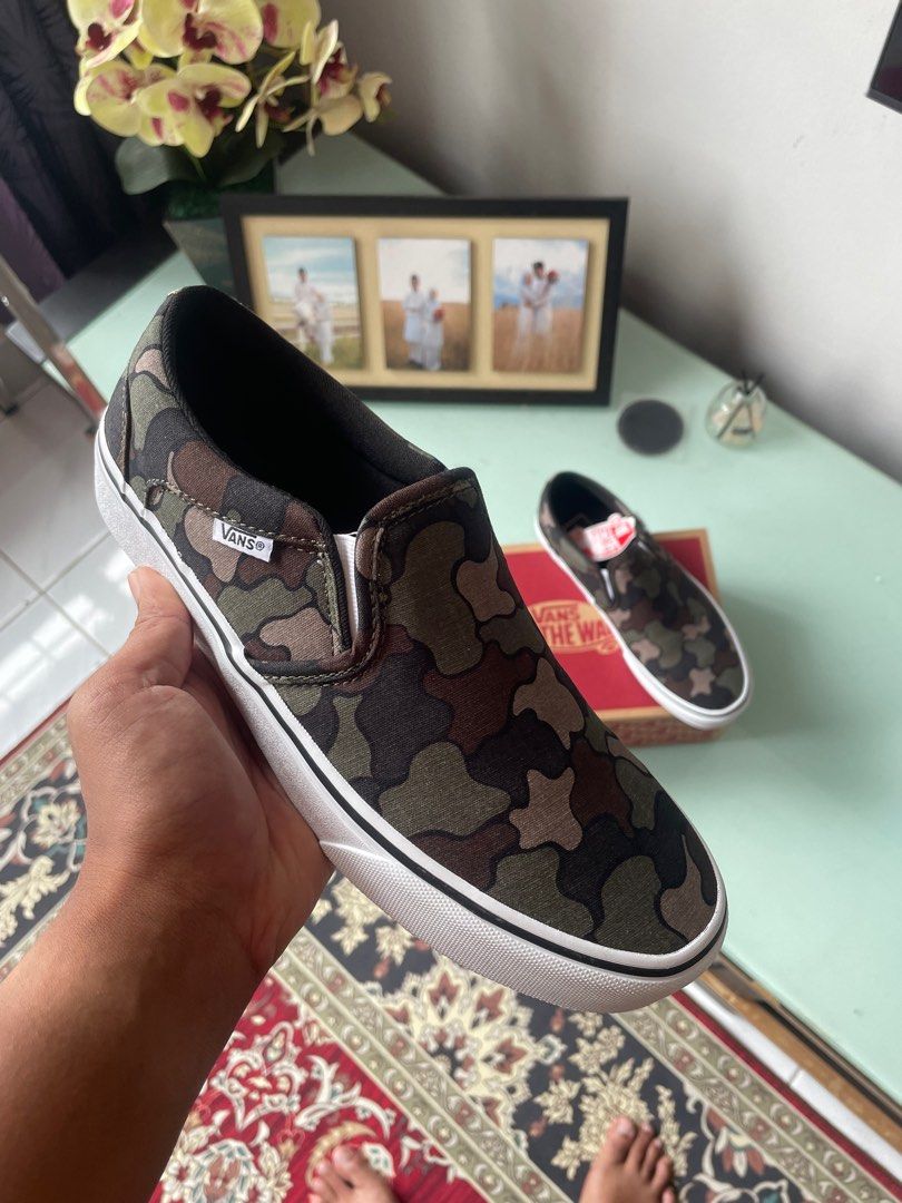Vans asher Men s Fashion Footwear Sneakers on Carousell