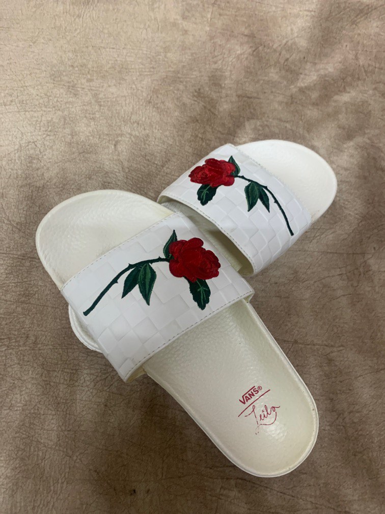 vans leila slides