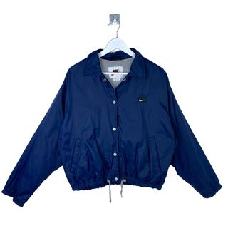 Vintage Nike Windbreakers, Pullovers & Many more Collection item 3