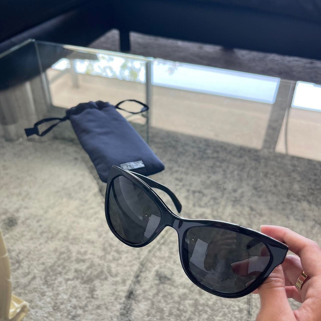Prada pro1vs cheap