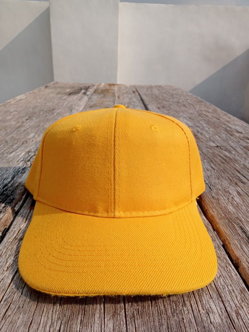 Vintage Yellow Plain Hat (wool) (Category: Caps & Hats) located in Bacoor. Submitted by round2pinas (Listing ID 1255947971, Image 1). Description: Vintage Yellow Plain hat Lakers colorway in good condition Perfect sa custom ebroidery of your own choice.