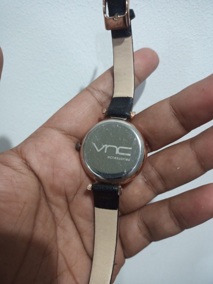 VNC Ladies watch, Women's Fashion, Watches & Accessories, Watches on Carousell