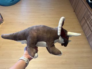 (Category: ) located in . Submitted by plantsvszzombies (Listing ID 1256005732, Image 1). Description: .
