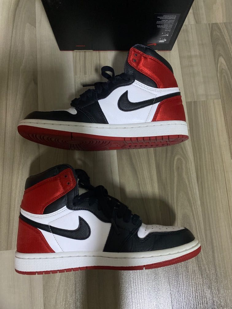 Wmns satin online black toe