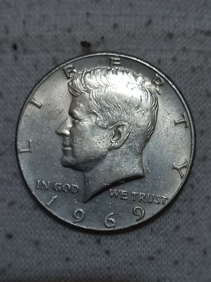 1969 silver half dollar kennedy (Category: Currency) located in Subic. Submitted by regiegabriel29 (Listing ID 1256277514, Image 1). Description: add sf.