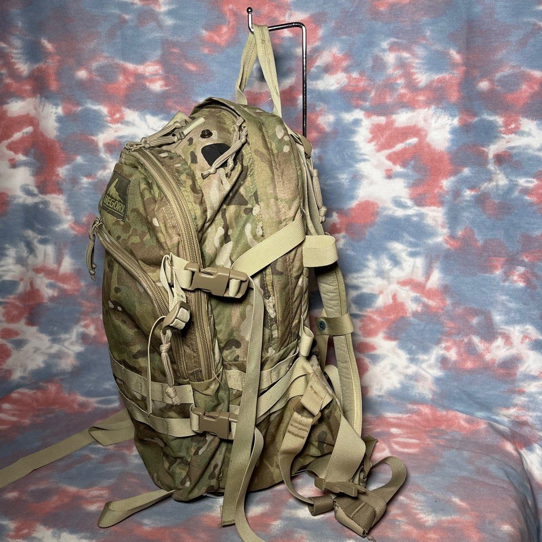 90% new Gregory Spear series recon pack backpack 29L camo 迷彩尼龍