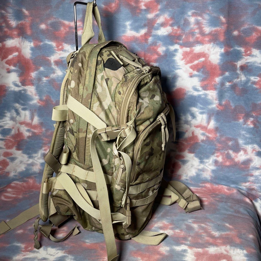90% new Gregory Spear series recon pack backpack 29L camo 迷彩尼龍 