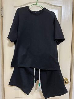 二手 黑色短袖短褲套裝
