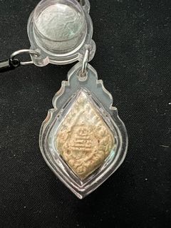 （分類：）位於 。 由 cyrusl 提交（商品編號 1256175635，圖片 1）。簡介： 。