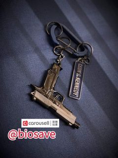 (官方品) 生化危機: 死亡島 鎖匙扣 LEON 吉兒貼紙4張 周邊 BIOHAZARD Death Island 里昂 Leon Kennedy Jill Valentine Chris Redfield Rebecca Chambers Claire ADA WONG  DLC