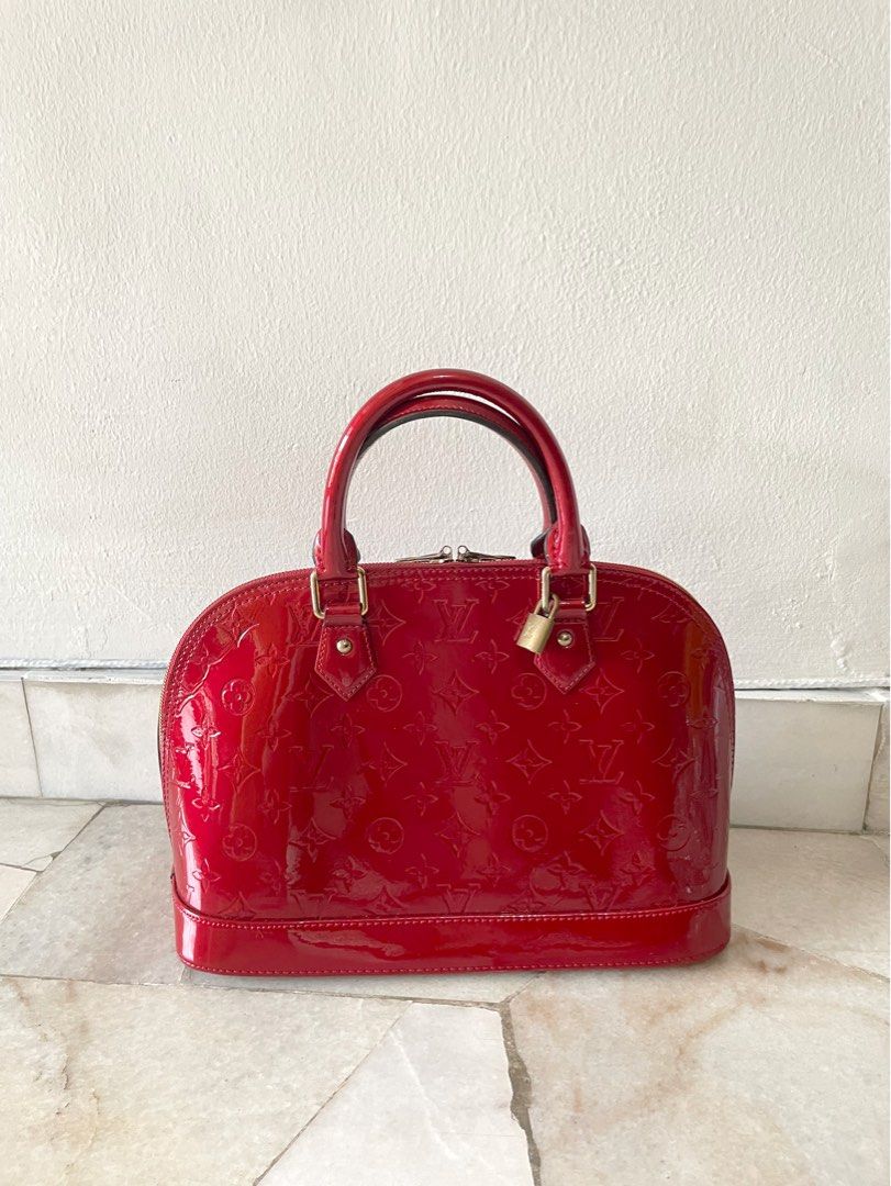 Lv alma red deals