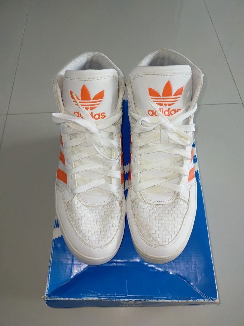 Adidas Originals Hard Court Men's Fashion, shoes on Carousell