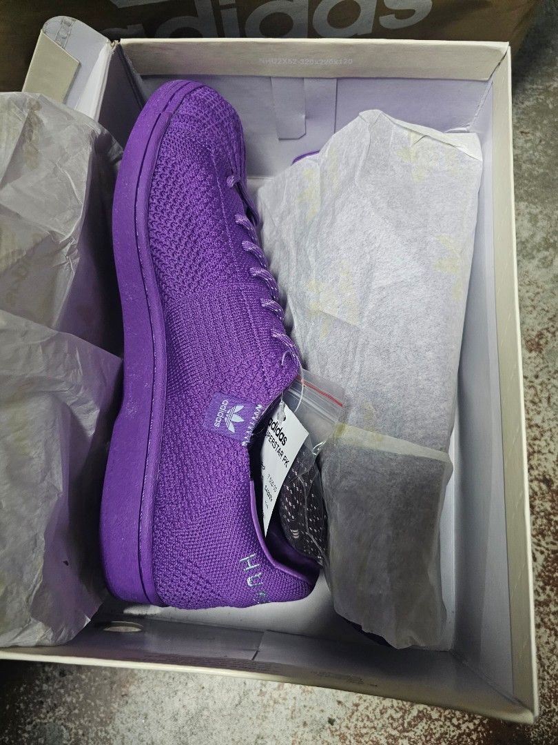 ADIDAS X PHARELL WILLIAMS SUPERSTAR (AUTHENTIC) (Category: Sneakers) located in Quezon City. Submitted by chud88 (Listing ID 1256160672, Image 3). Description: = 100% Authentic = Size: 12 (US) rfs: extra pair meet-ups: = cubao area = weekends = kapitolyo pasig = weekdays mailing and delivery: thru lalamove or grab @ buyers expense.