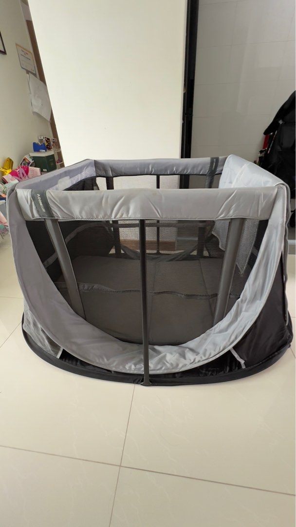 Aeromoov Travel Cot, Babies & Kids, Baby Nursery & Kids Furniture, Cots
