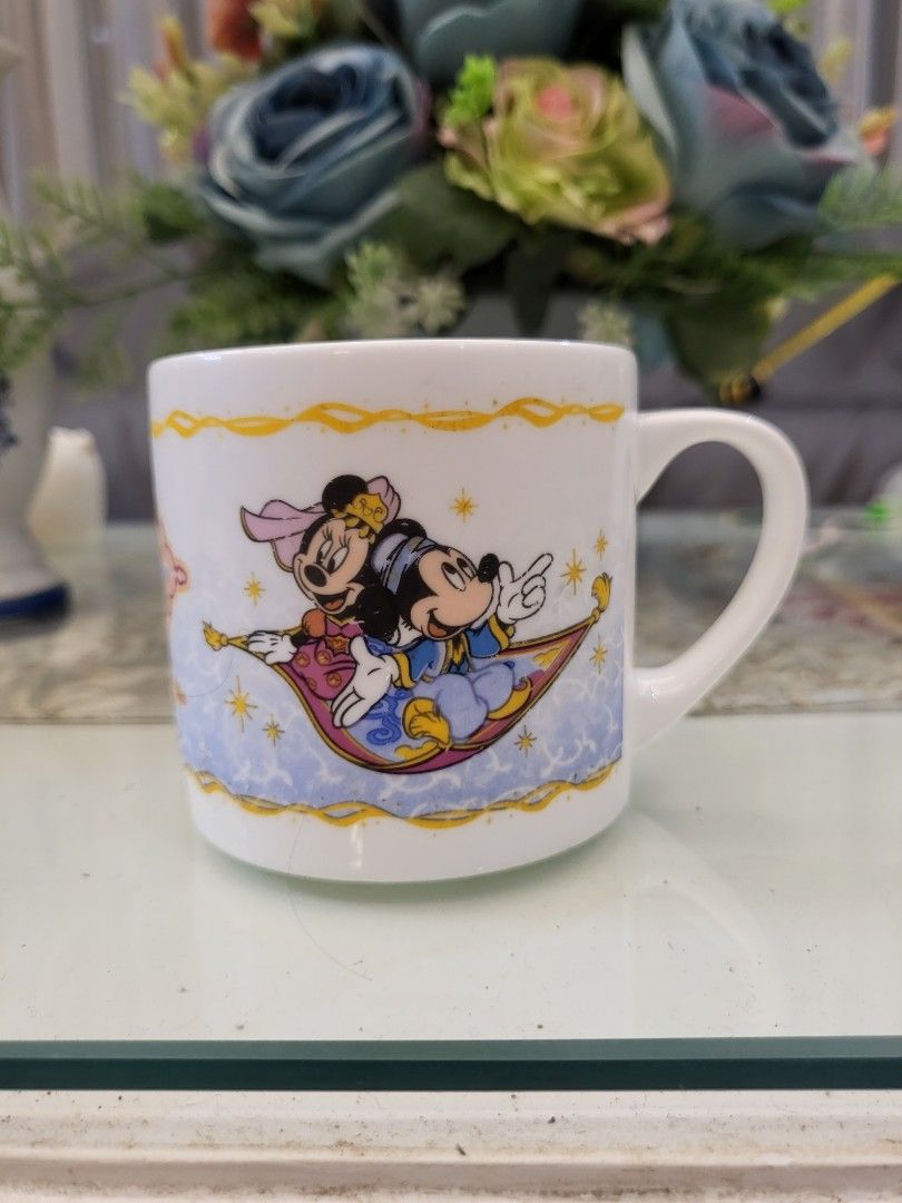 Aladdin × Mickey Mini Mug (Category: Coffee & Tea Tableware) located in San Fernando. Submitted by jpmarketplace2023 (Listing ID 1256260505, Image 2). Description: -Aladdin × Mickey mini mug for only PHP130 -Authentic from Japan.