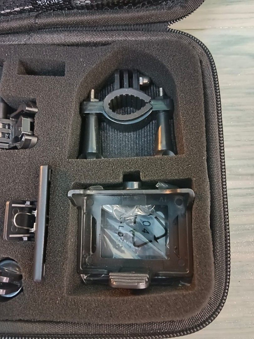 Apeman 4K Action Camera W Case Waterproof, Photography, Cameras on