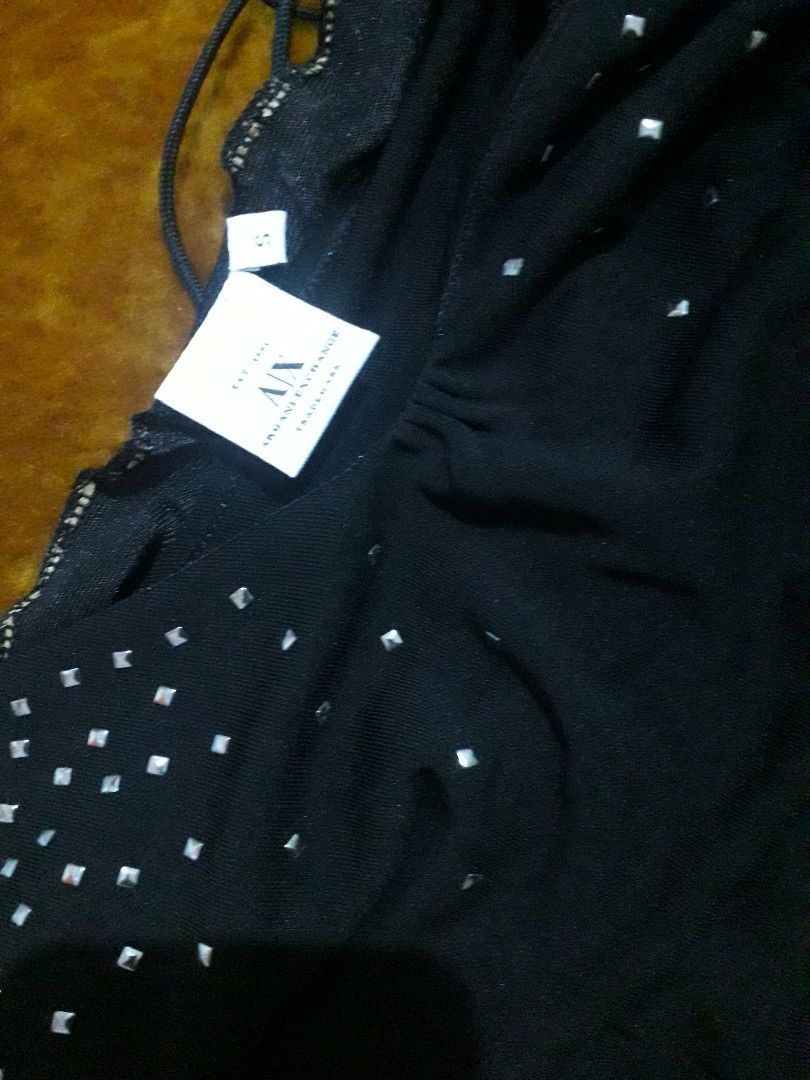 Armani Exchange black dress (Category: Dresses) located in Subic. Submitted by zenhawk.842704 (Listing ID 1095160083, Image 3). Description: .