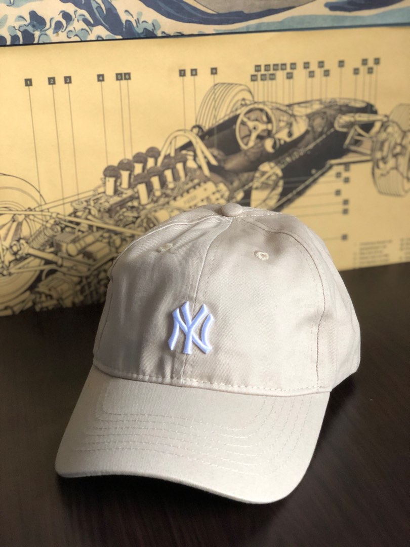 Authentic MLB Cap New York Yankees(cream), Men's Fashion, Watches