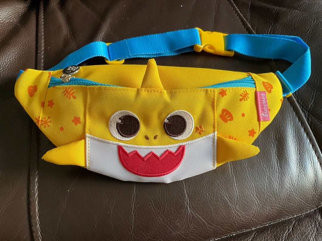 Baby shark fanny pack discount