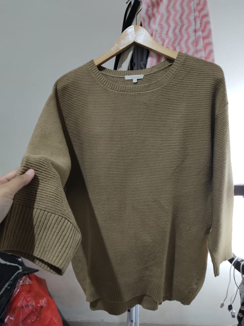 BAJU ATASAN WANITA/ BAJU THRIF 116, Fesyen Wanita, Pakaian Wanita