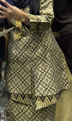 100+ Black gold dress For Sale | Muslimah Fashion | Carousell Malaysia