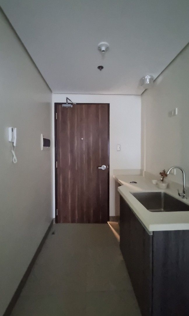 Bare condo for rent (Timog), Property, Rentals, Apartments & Condos on