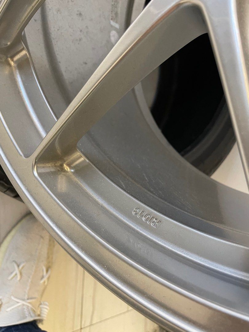 BBS RI-D Forged Aluminum Alloy (Category: Mags and Tires) located in Manila. Submitted by jac_prcs (Listing ID 1256186831, Image 2). Description: BBS RI-D Forged Aluminum Alloy Diamond Silver (DS) color Size: 20x11 - rear 20x8.5 - front PCD: 5x130 Bore: 71.6.