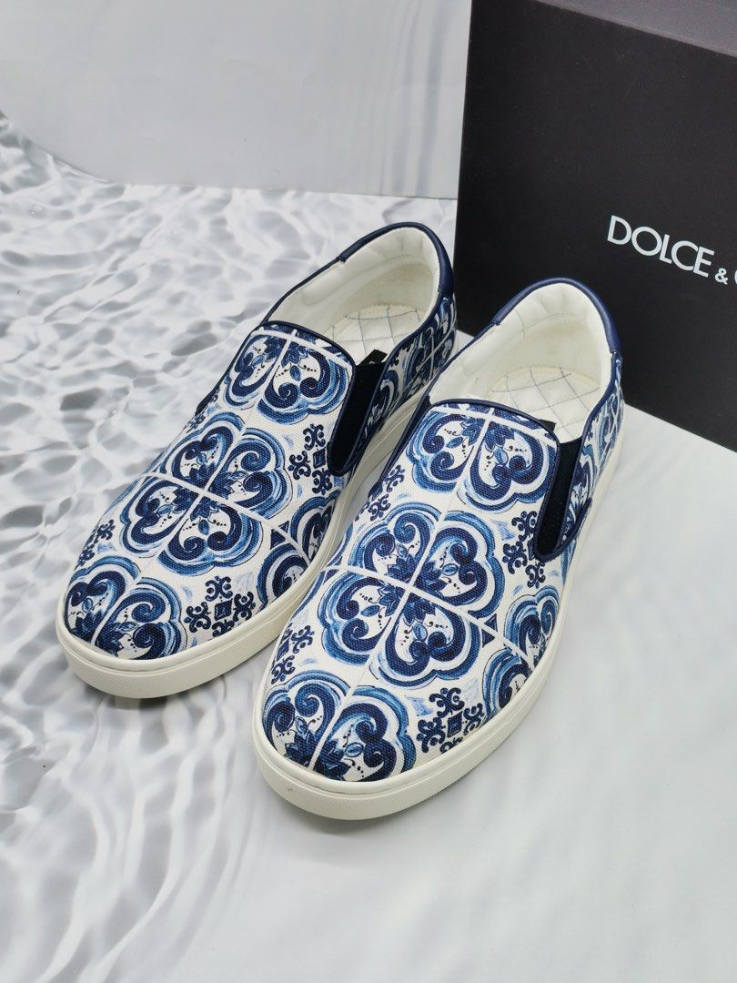 BRAND NEW DOLCE GABBANA CANVAS PRINTED SLIP ON SNEAKERS SIZE 8