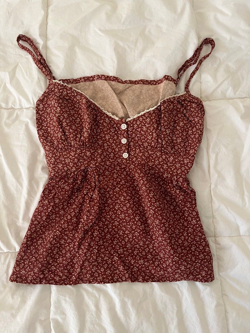 brandy melville red tiffany floral top, Women's Fashion, Tops