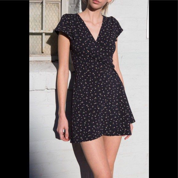 Brandy melville discount floral wrap dress