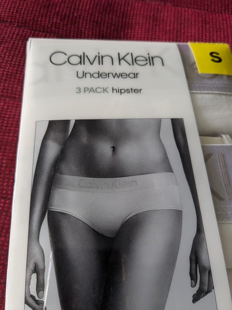 Calvin Klein Underwear hipster size S, Women's Fashion, New