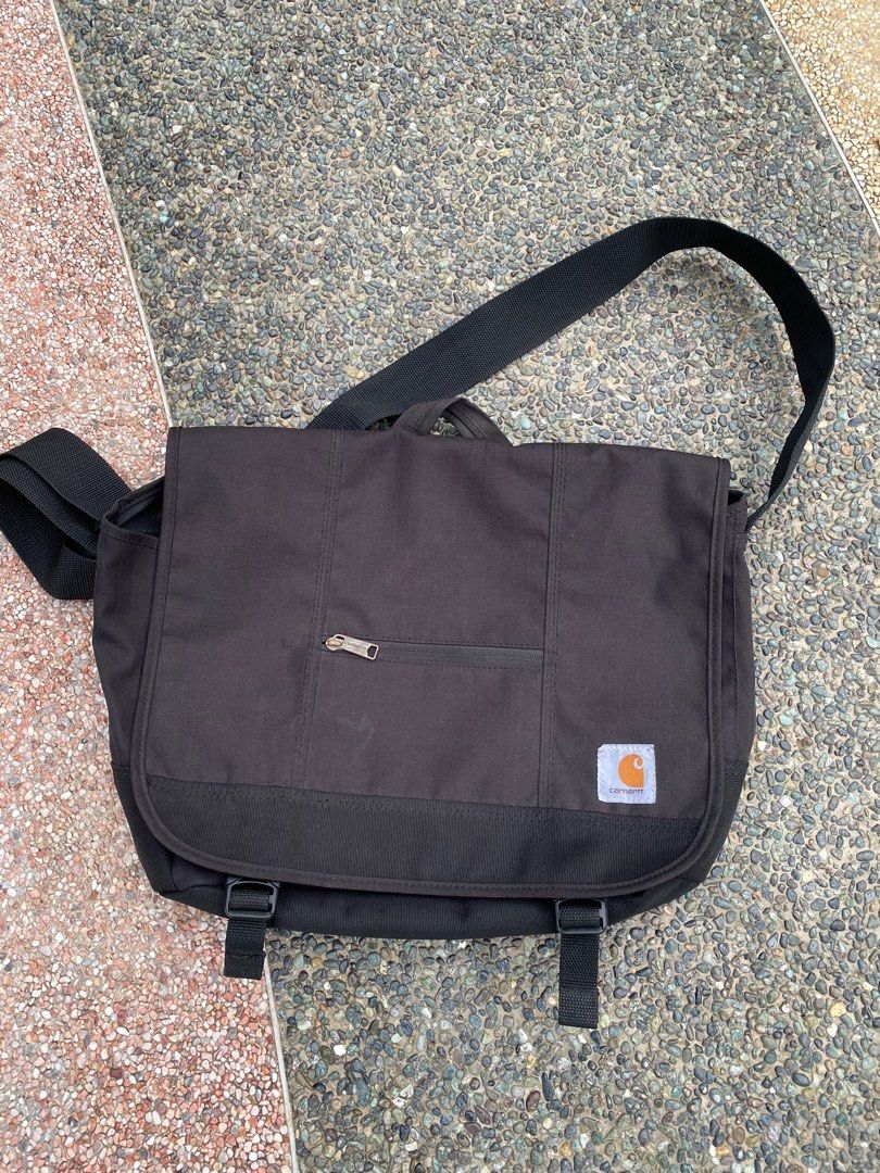 Carhartt messenger bag d89 legit, Men's Fashion, Bags, Sling Bags on