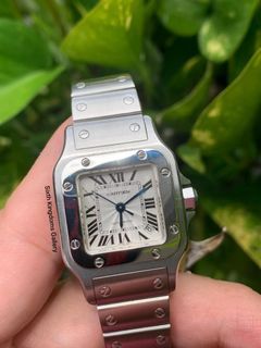 Cartier Santos Galbee Date 24mm x 35 mm 2423