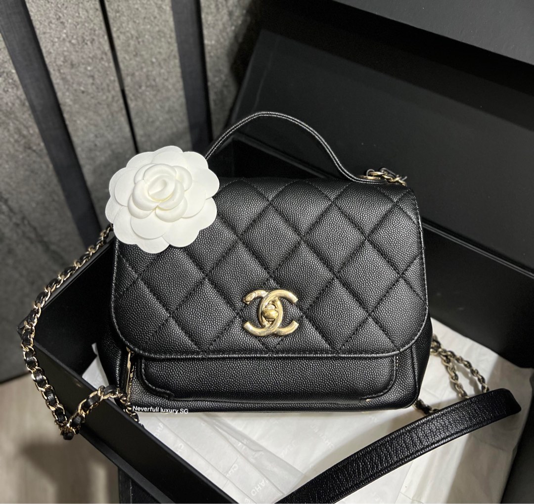 Chanel Gray Medium Business Affinity with Gold Hardware and Chanel Pink  Classic Small Pouch Unboxing and Overview, with Modeling Shots