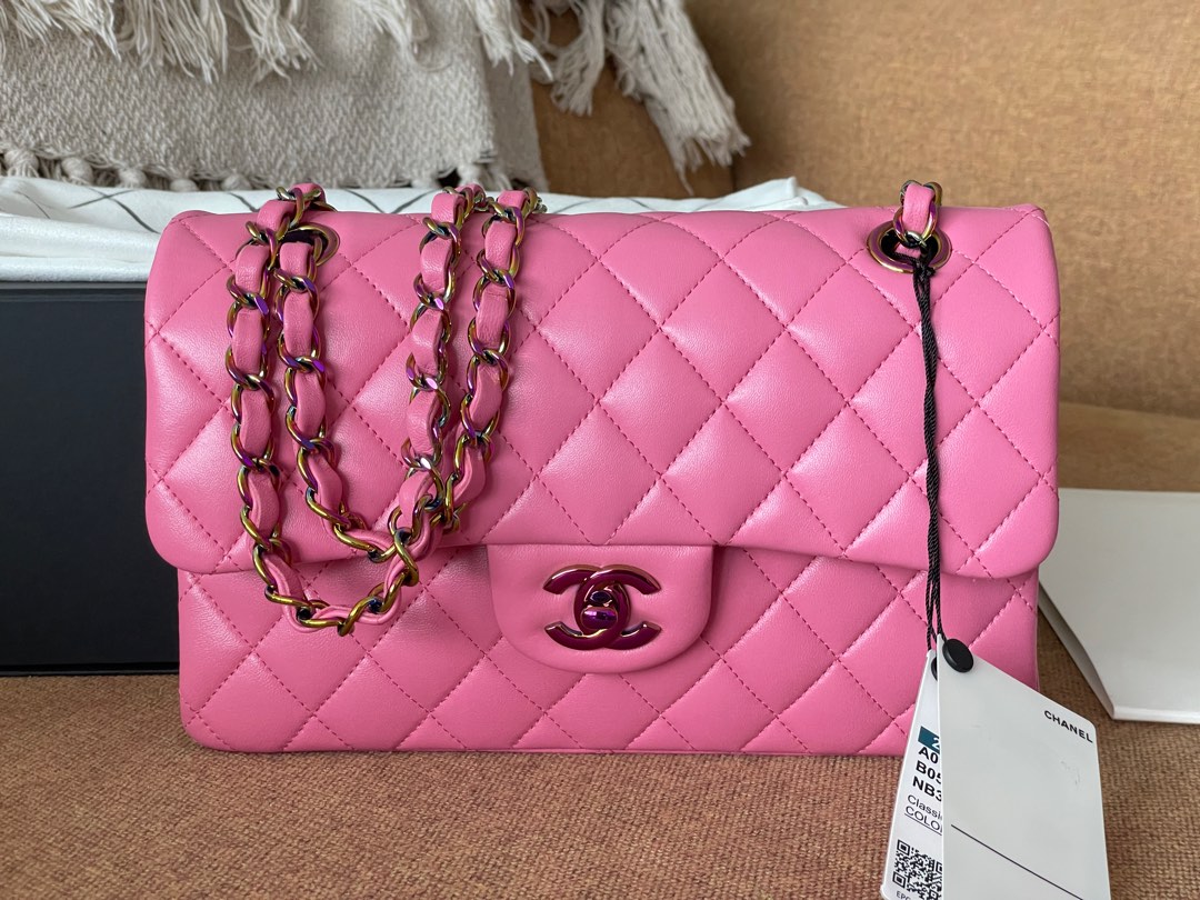 Chanel Fuchsia Pink Lambskin Jumbo Classic Double Flap Bag GHW – Boutique  Patina