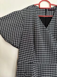 (Category: ) located in . Submitted by shopwloves (Listing ID 1256176114, Image 1). Description: .