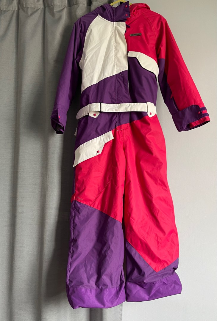 Children Ski Suit / 10 12 years old / 133142cm, Sports Equipment