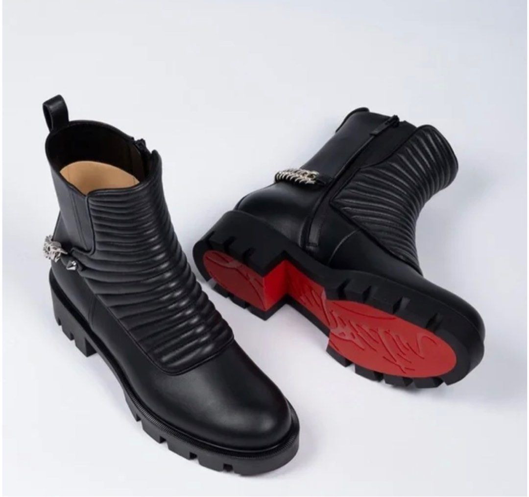 Max chain sole best sale boots