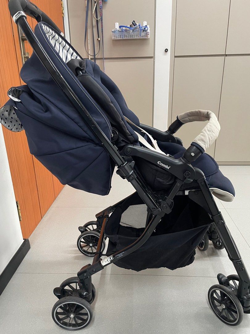 Handy stroller shop