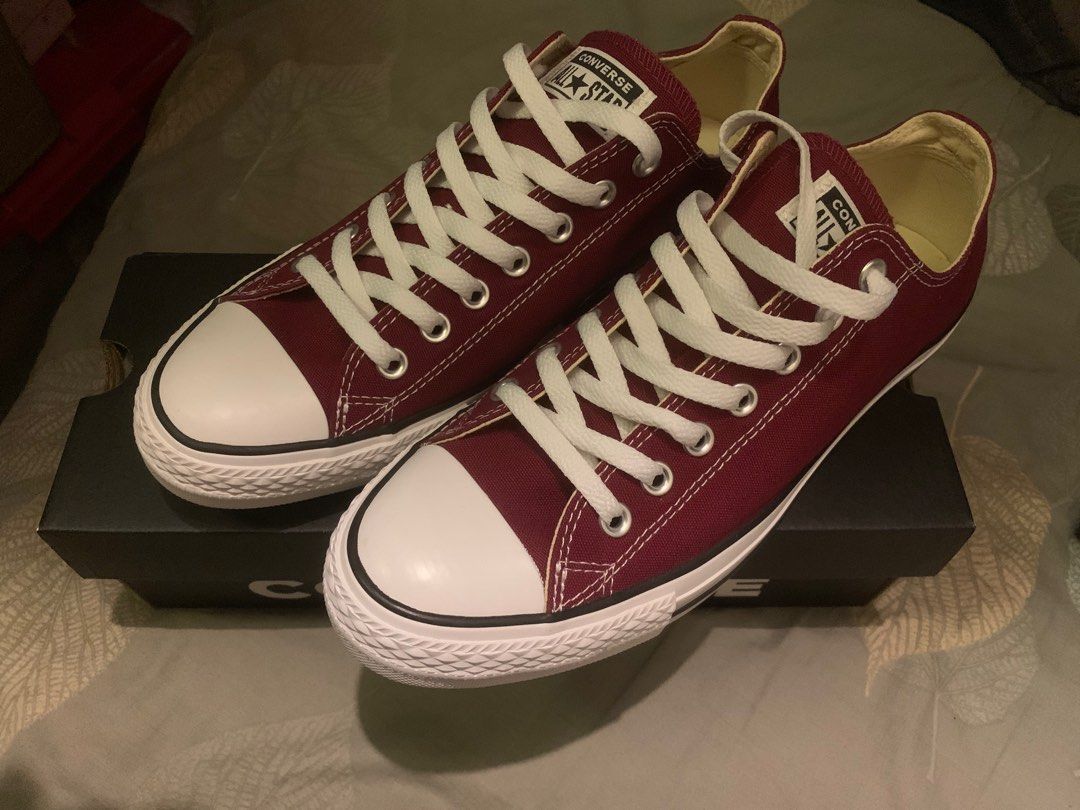 Converse Maroon Size 9 UK 42.5 EU Men s Fashion Footwear