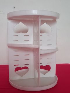 Cosmetic storage box or organizer