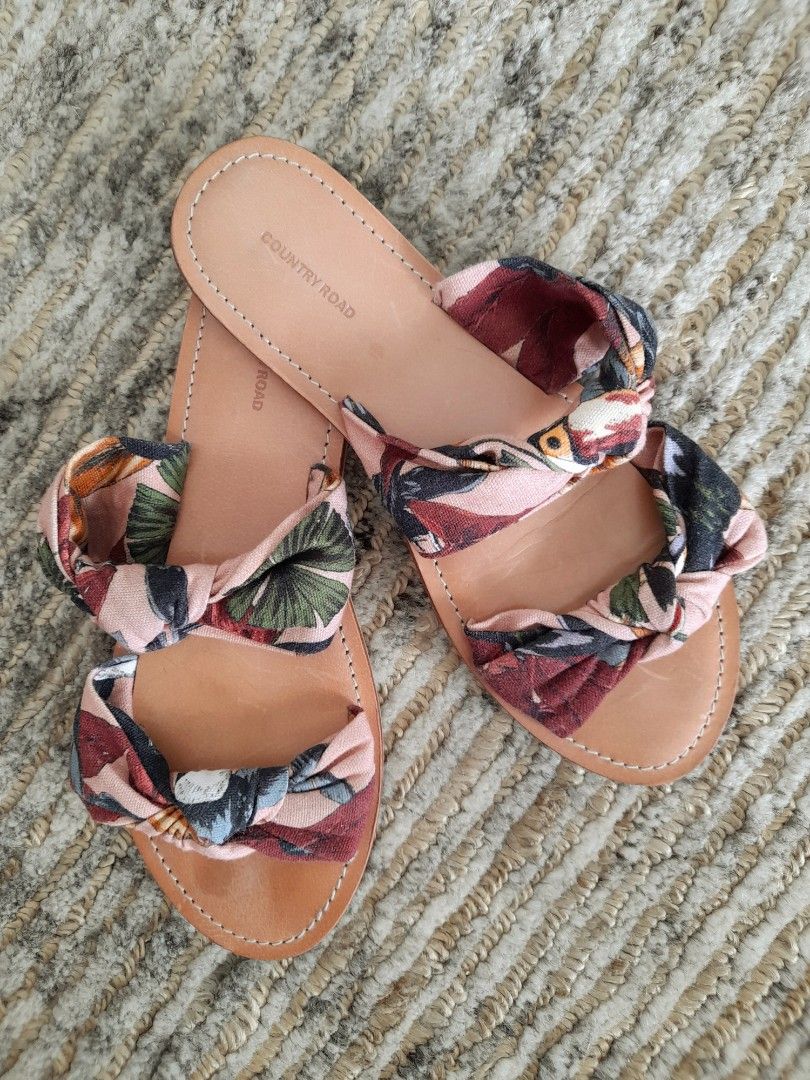 Country sales road sandals