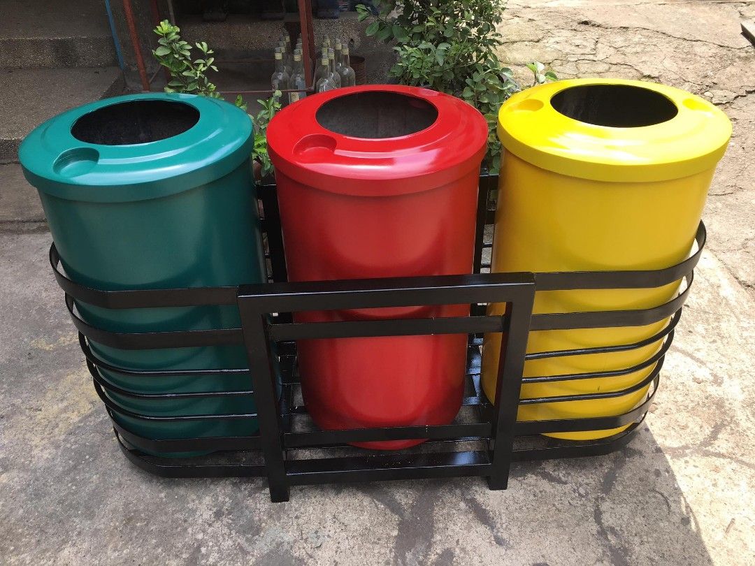 Customize Fiberglass Trashbin (Category: Other Home Furniture) located in Manila. Submitted by jelliebearstuffs (Listing ID 1147168062, Image 1). Description: Customize sofa, bench, lounge chair, office chairs, cabinets, table etc.. Customize furniture also available: Kitchen cabinet, Wardrobe cabineT Walk in closet Shoe rack Counters Loft bed Fabrication works Carpentry work Fiberglass Etc.. Made to order Pm for details Baesa caloocan (south) We