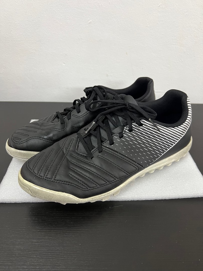 Decathlon KIPSTA Soccer Football Futsal Turf Boots for sale
