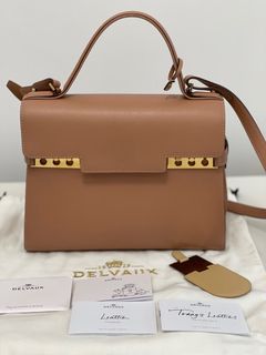 （分類：）位於 。 由 eugenfan 提交（商品編號 1256138696，圖片 1）。簡介： 。
