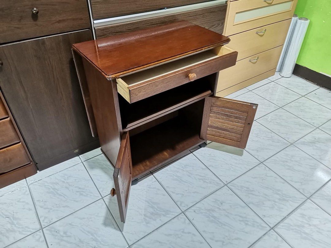 Expandable table Japan sueplus, Furniture & Home Living