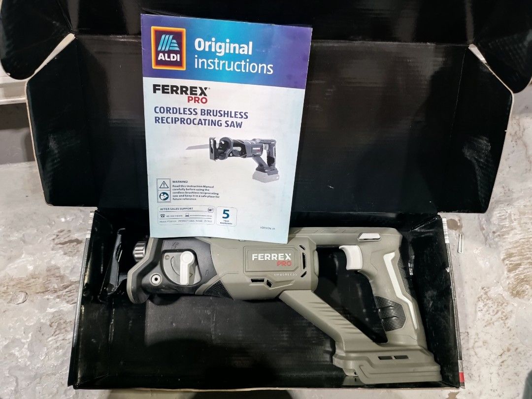 Ferrex cordless hotsell reciprocating saw
